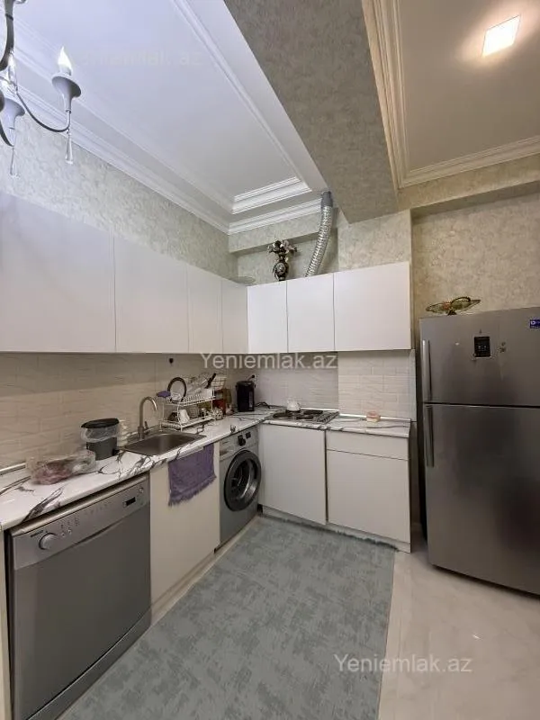 Satılır 2 otaqlı yeni tikili 63 m²