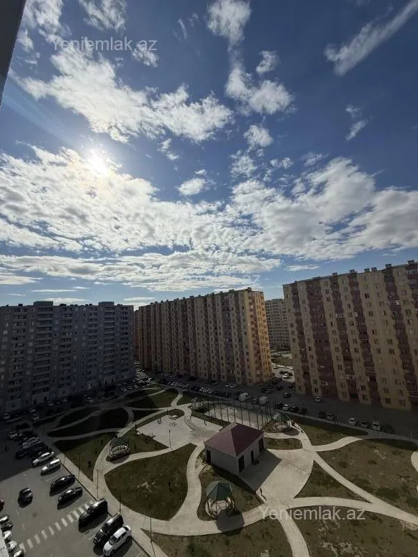 Satılır 2 otaqlı yeni tikili 63 m²