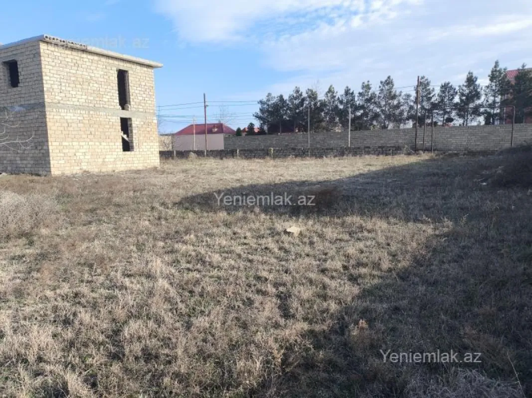 Satılır 7 otaqlı həyət evi 210 m²