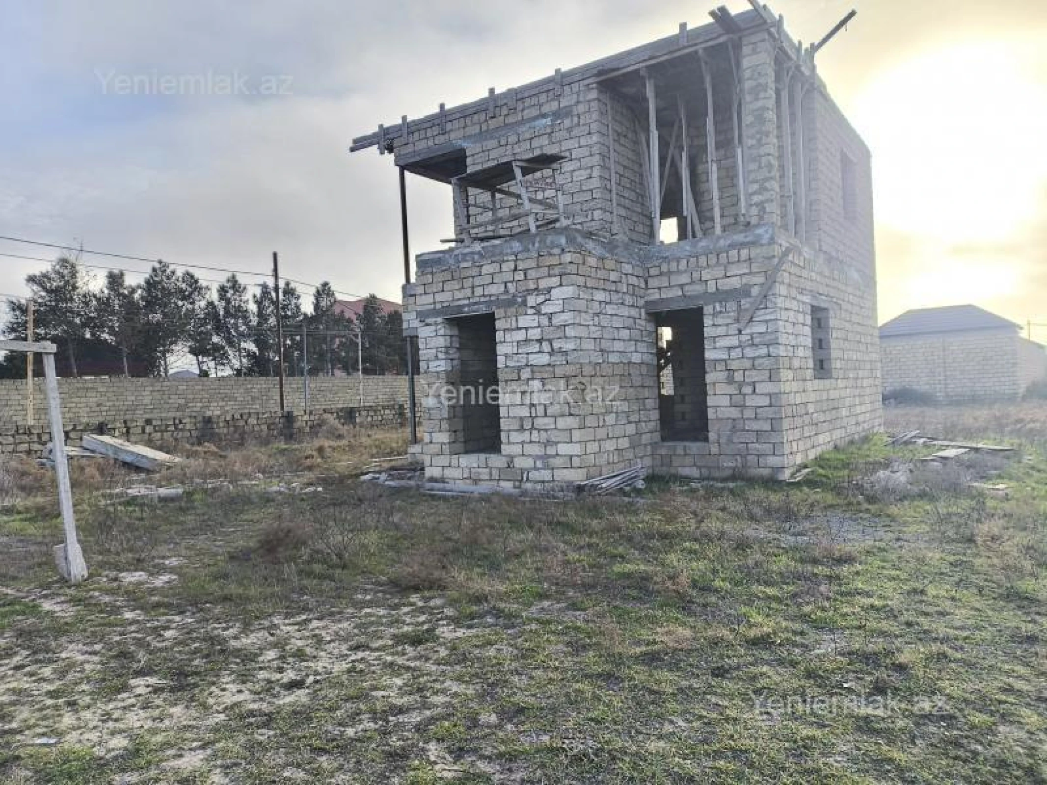 Satılır 7 otaqlı həyət evi 210 m²