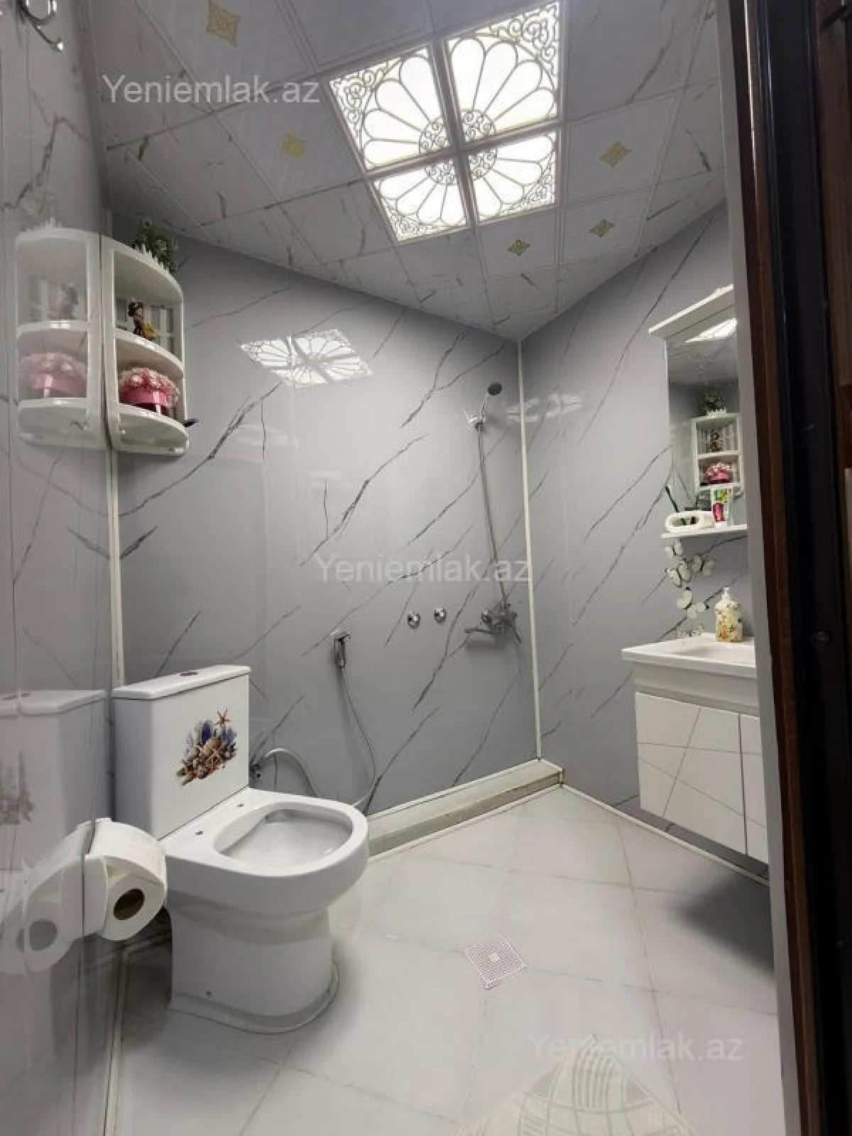 Satılır 4 otaqlı köhnə tikili 80 m²