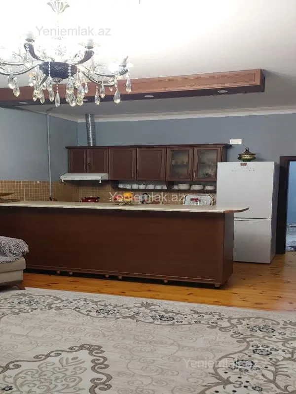 Satılır 3 otaqlı yeni tikili 82 m²