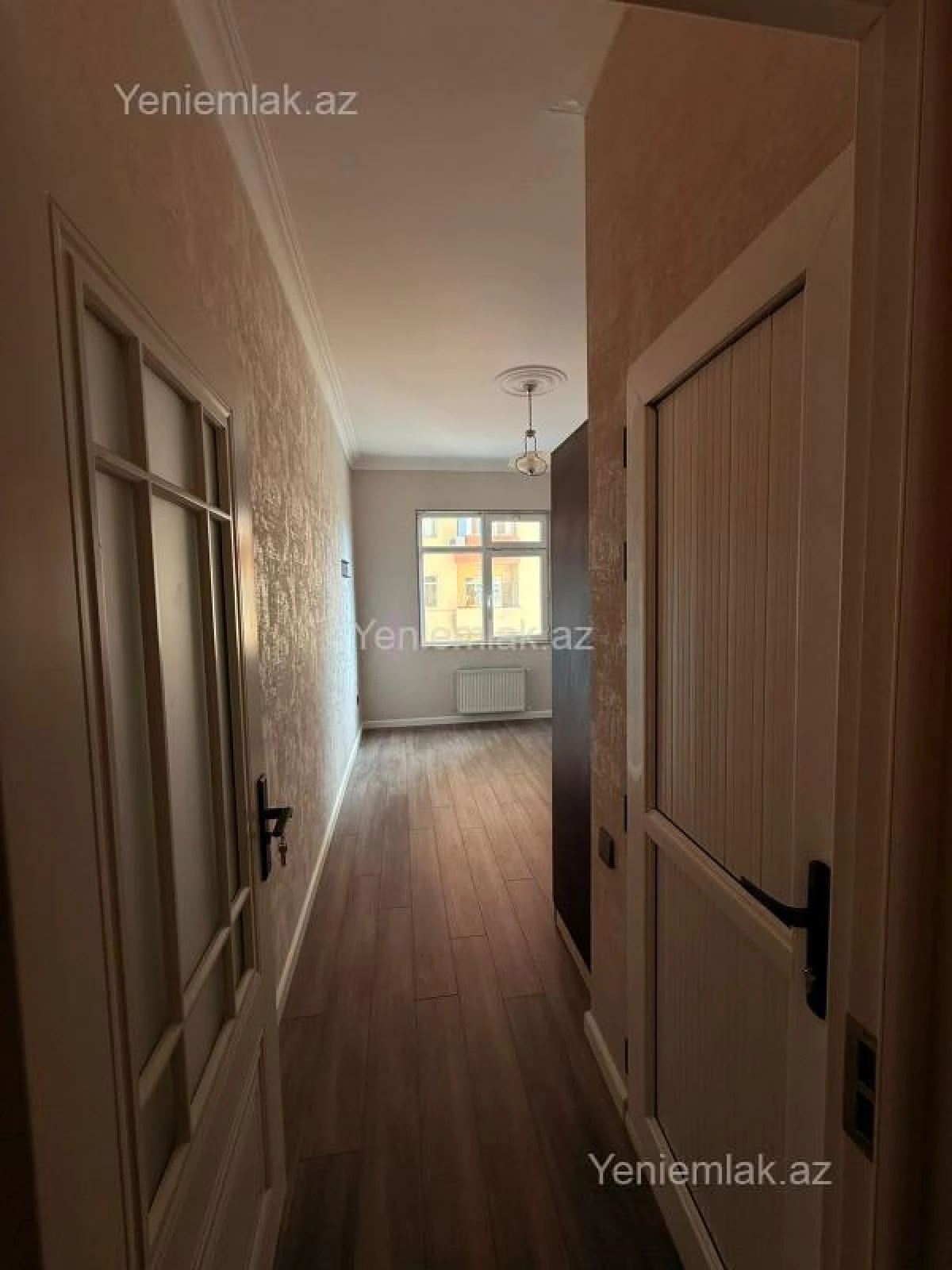 Satılır 3 otaqlı yeni tikili 120 m²