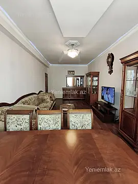 Satılır 3 otaqlı yeni tikili 118 m²