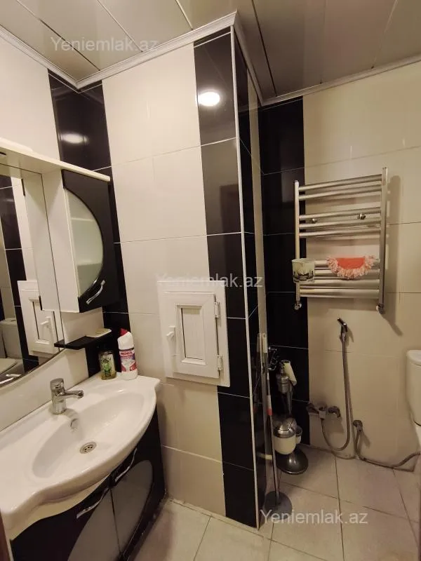 Satılır 3 otaqlı yeni tikili 118 m²