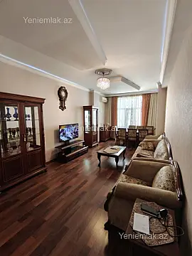 Satılır 3 otaqlı yeni tikili 118 m²