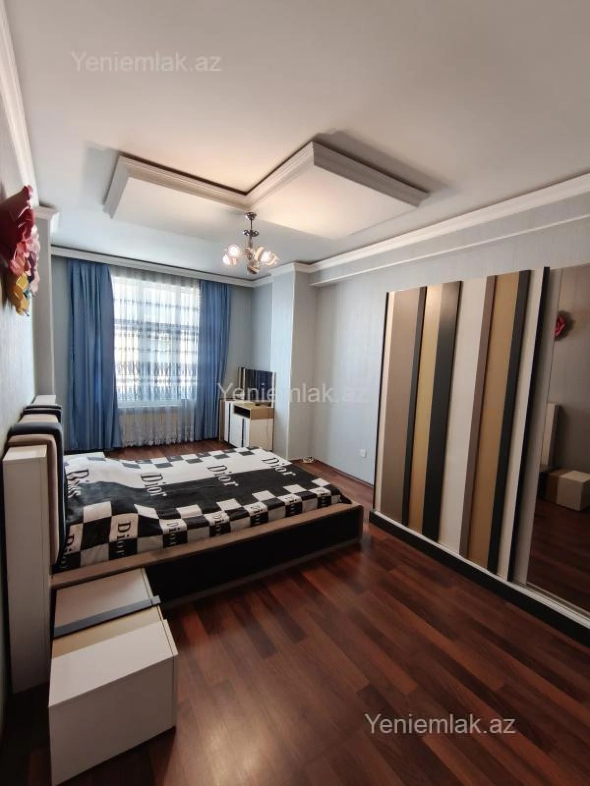 Satılır 3 otaqlı yeni tikili 118 m²