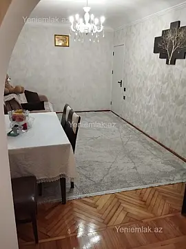 Satılır 3 otaqlı köhnə tikili 85 m²
