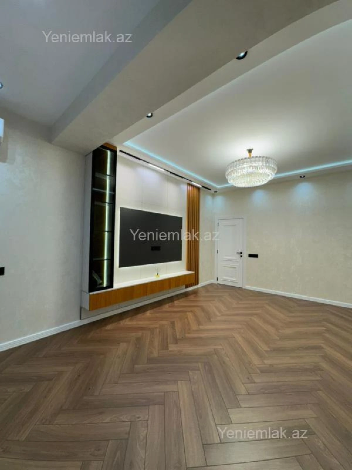 Satılır 3 otaqlı yeni tikili 105 m²