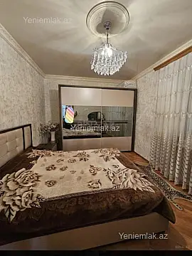 Satılır 2 otaqlı köhnə tikili 70 m²
