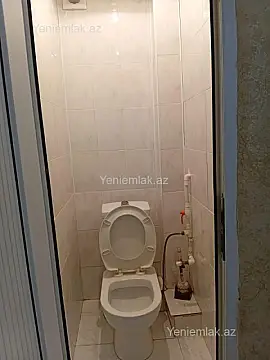 Satılır 5 otaqlı köhnə tikili 110 m²