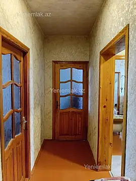 Satılır 5 otaqlı köhnə tikili 110 m²