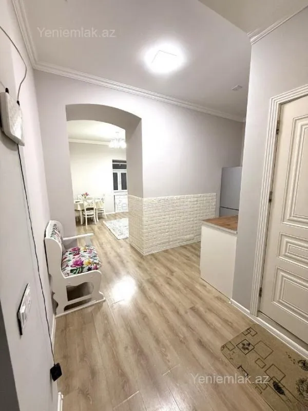 Satılır 2 otaqlı köhnə tikili 40 m²