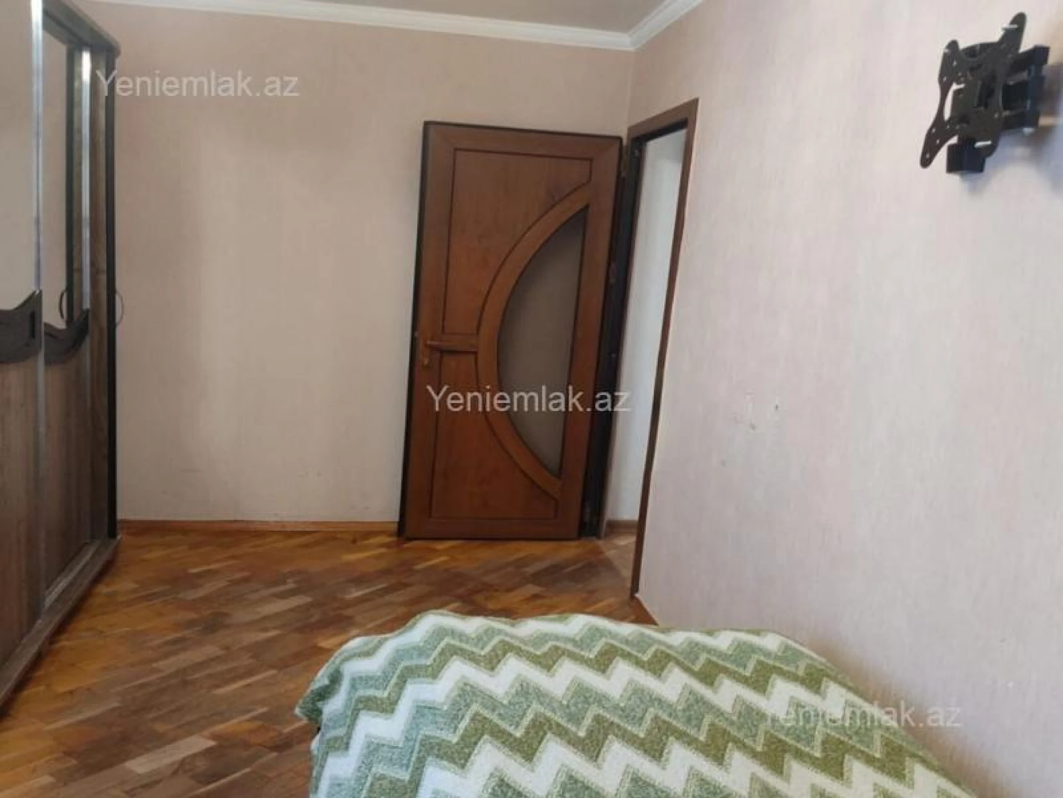 Satılır 2 otaqlı köhnə tikili 48 m²