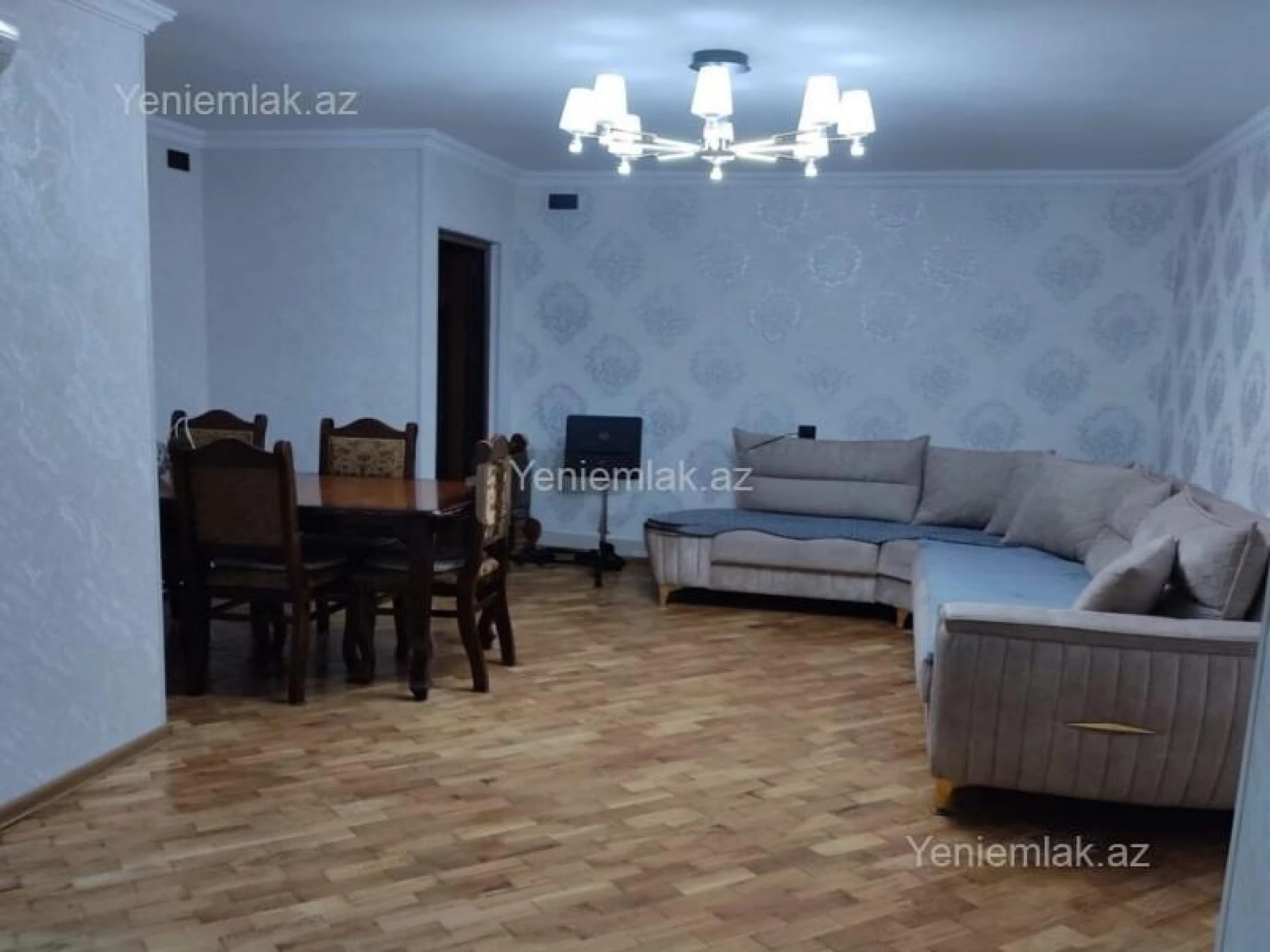 Satılır 2 otaqlı köhnə tikili 48 m²