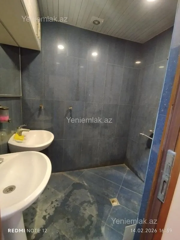 Satılır 3 otaqlı yeni tikili 75 m²