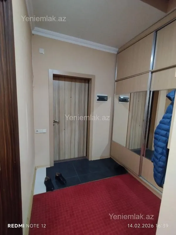 Satılır 3 otaqlı yeni tikili 75 m²
