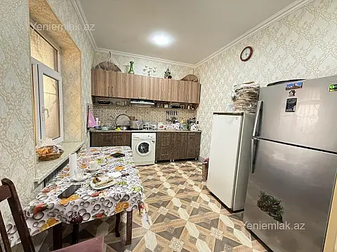 Satılır 6 otaqlı həyət evi 200 m²