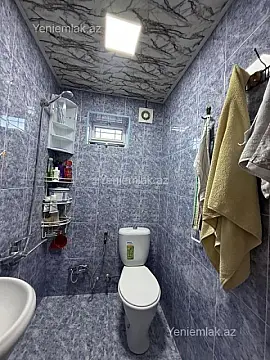 Satılır 6 otaqlı həyət evi 200 m²