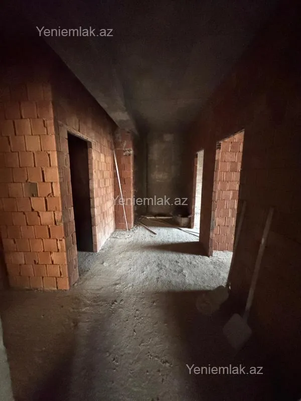 Satılır 3 otaqlı yeni tikili 116.5 m²