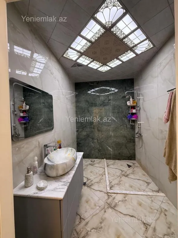 Satılır 4 otaqlı yeni tikili 164 m²