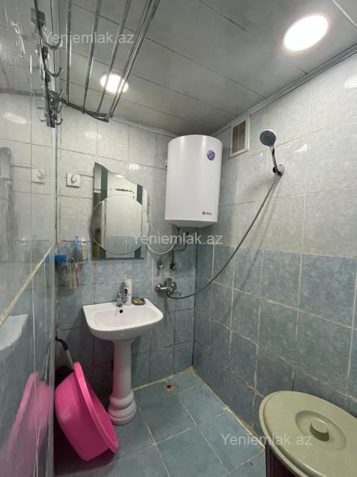 Satılır 2 otaqlı köhnə tikili 48 m²