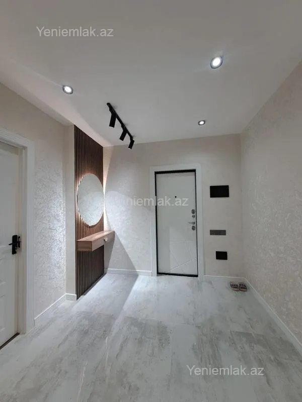 Satılır 3 otaqlı köhnə tikili 80 m²