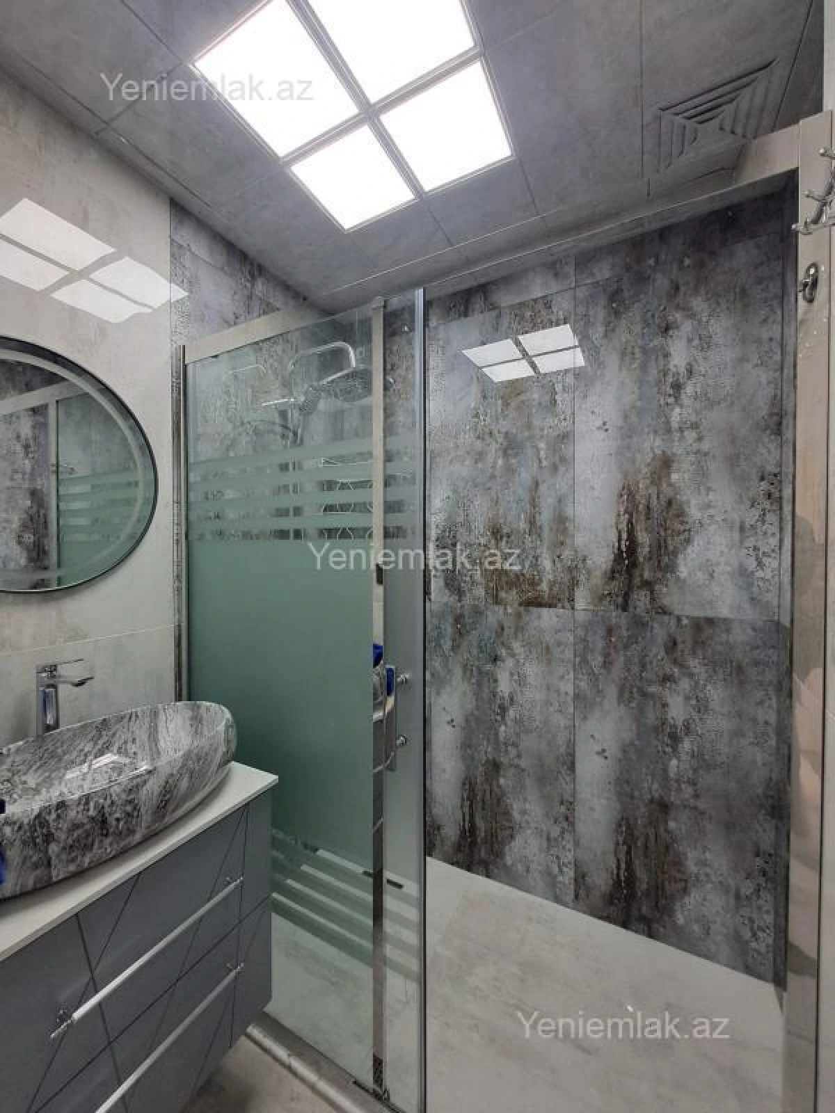 Satılır 3 otaqlı köhnə tikili 80 m²