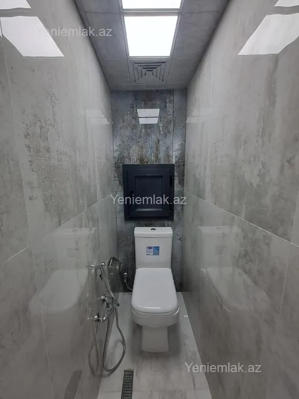 Satılır 3 otaqlı köhnə tikili 80 m²