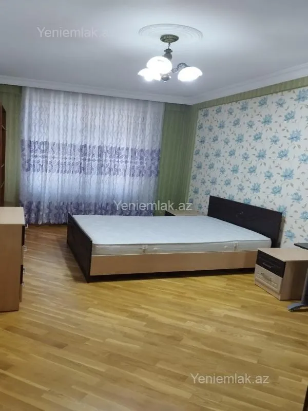Satılır 3 otaqlı yeni tikili 125 m²