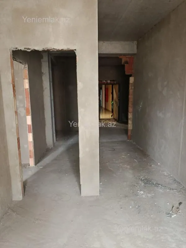 Satılır 4 otaqlı yeni tikili 193 m²
