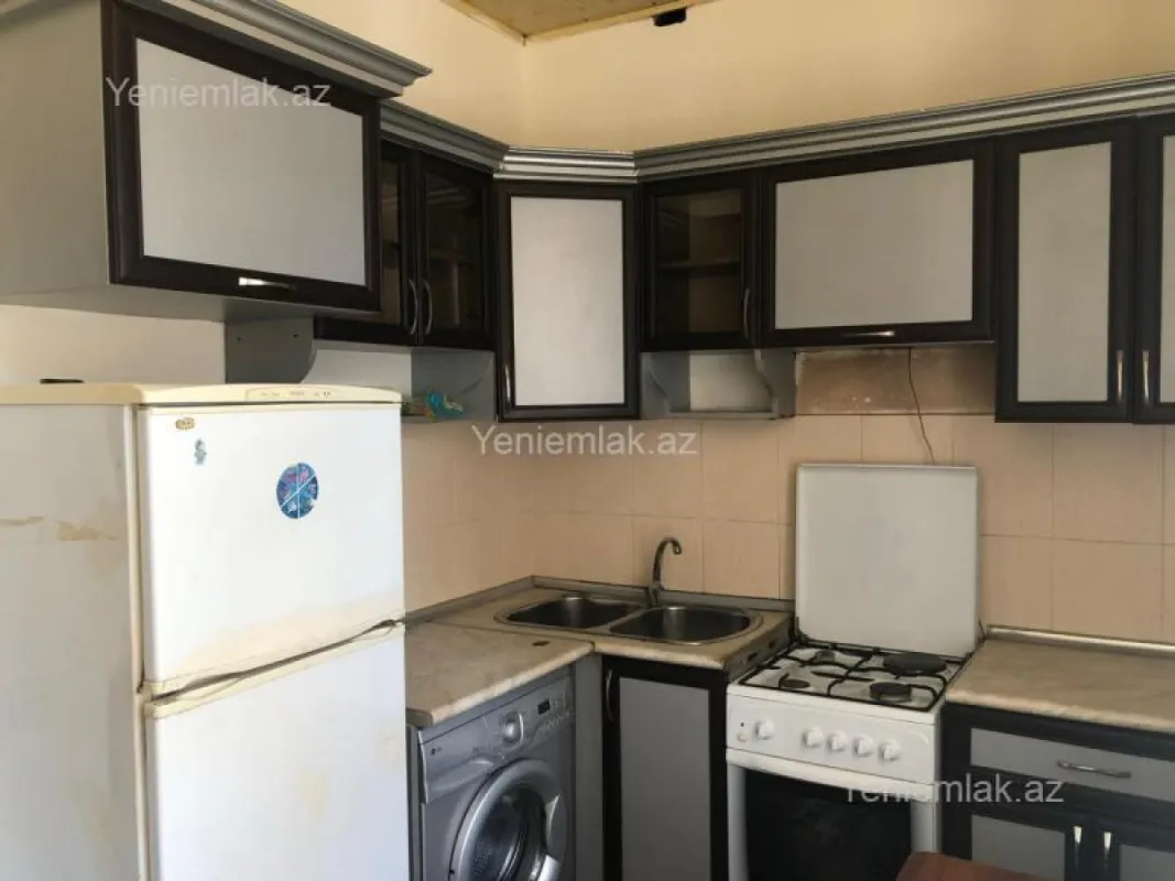 Satılır 1 otaqlı yeni tikili 45 m²