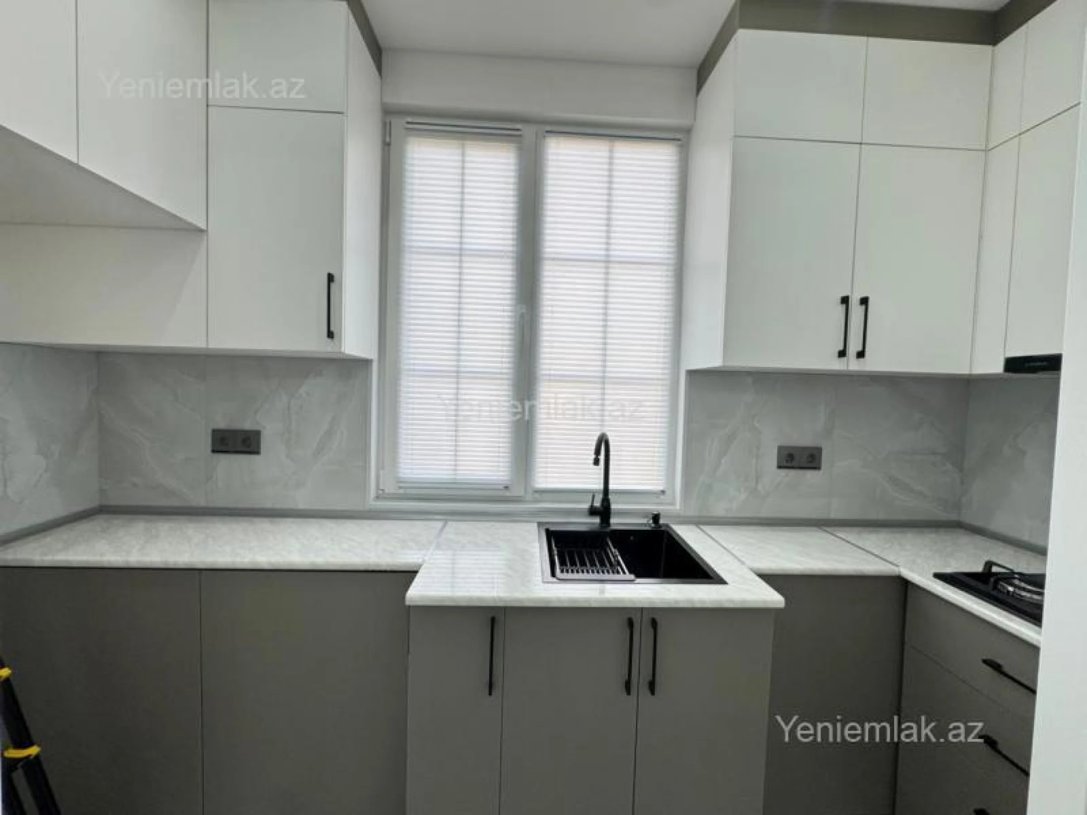 Satılır 2 otaqlı köhnə tikili 45 m²