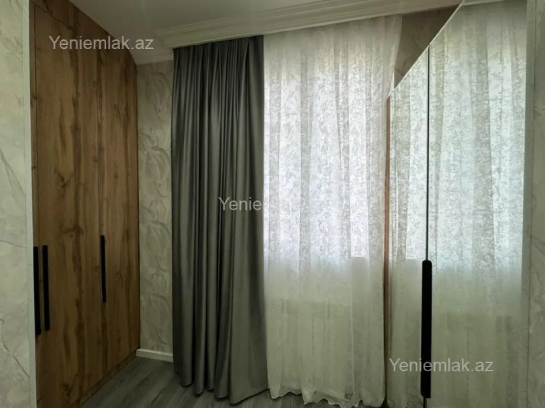 Satılır 2 otaqlı köhnə tikili 45 m²