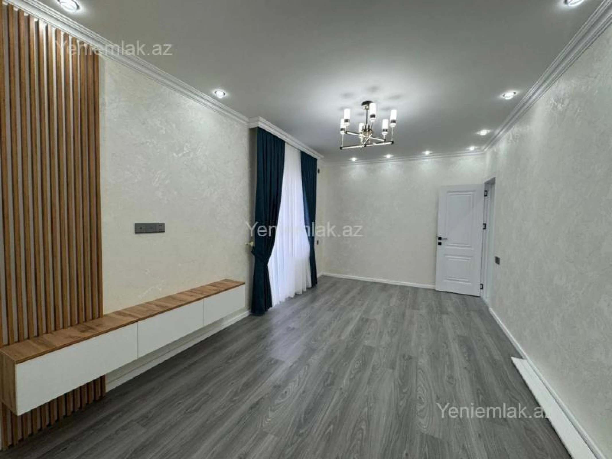 Satılır 2 otaqlı köhnə tikili 45 m²