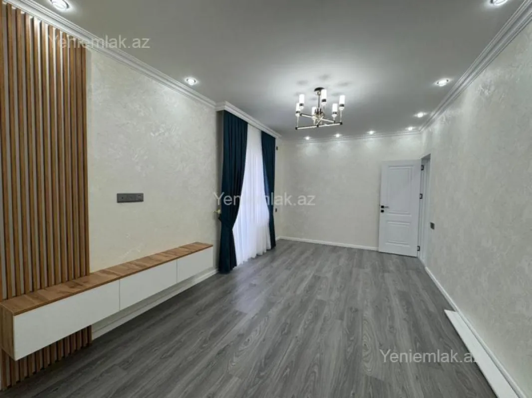 Satılır 2 otaqlı köhnə tikili 45 m²