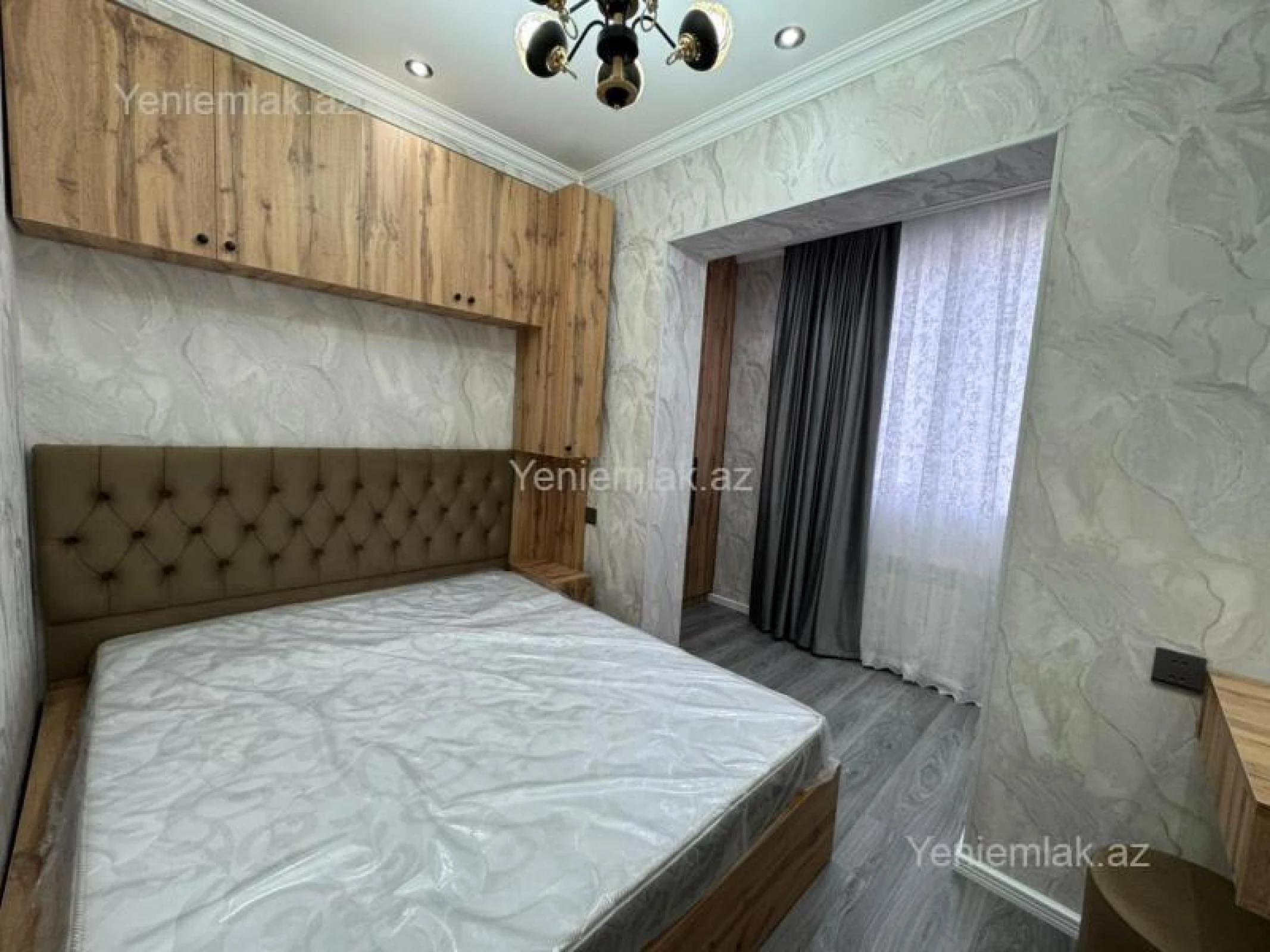 Satılır 2 otaqlı köhnə tikili 45 m²