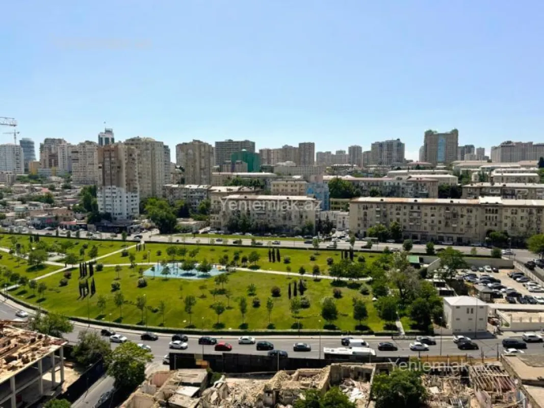 Satılır 3 otaqlı yeni tikili 165 m²