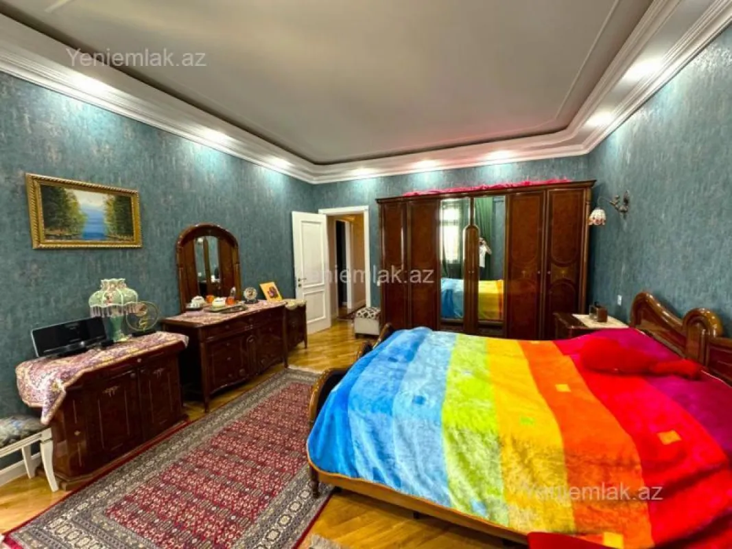 Satılır 3 otaqlı yeni tikili 165 m²