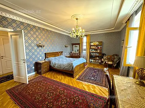 Satılır 3 otaqlı yeni tikili 165 m²