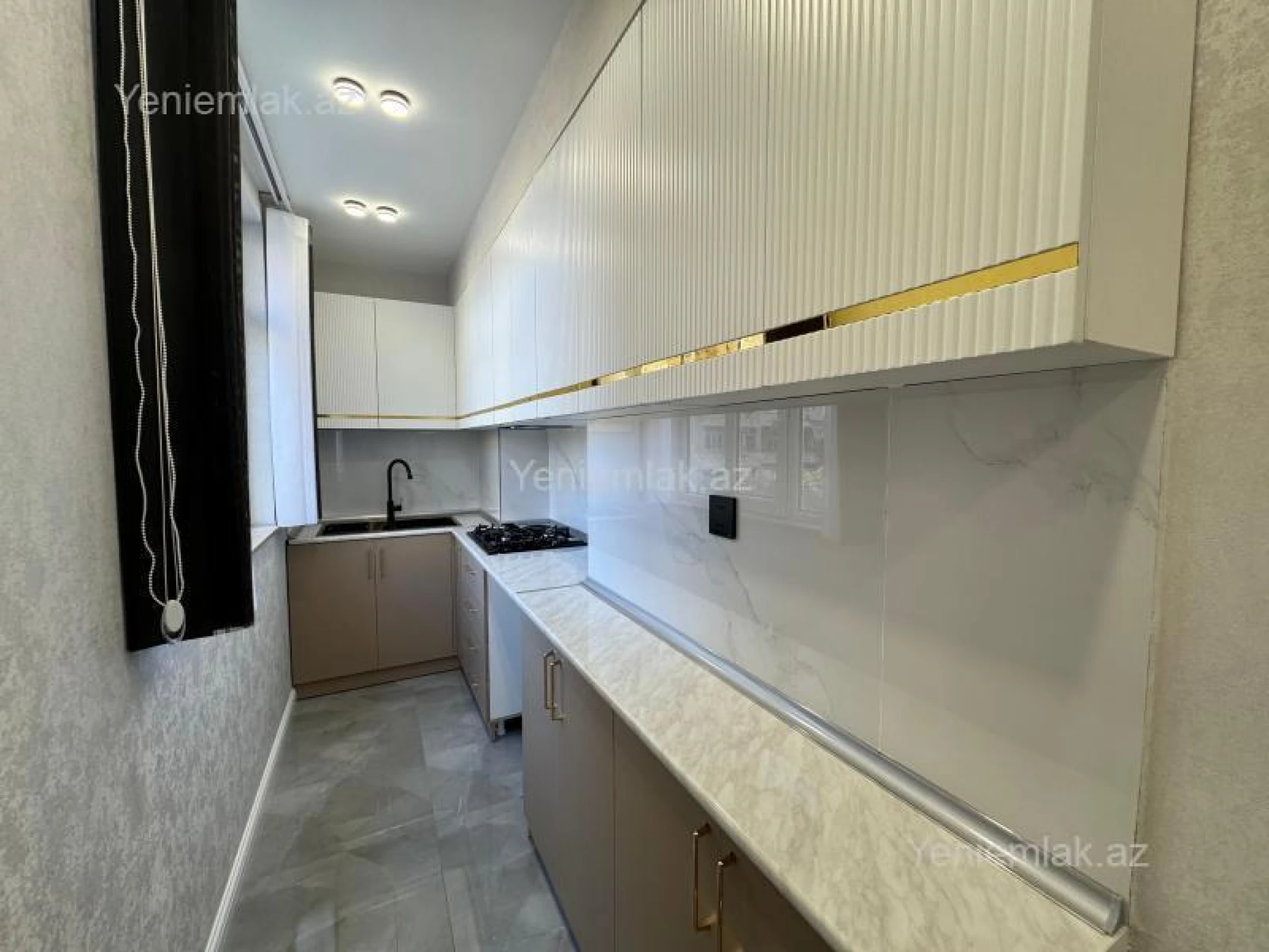 Satılır 3 otaqlı köhnə tikili 65 m²