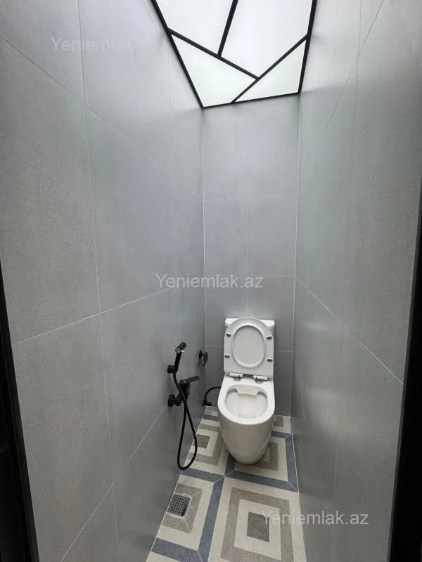 Satılır 3 otaqlı köhnə tikili 65 m²