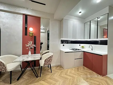 Satılır 3 otaqlı yeni tikili 70 m²