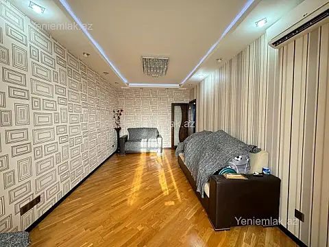 Satılır 3 otaqlı köhnə tikili 85 m²