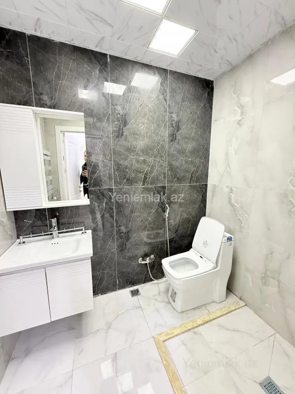 Satılır 2 otaqlı yeni tikili 56 m²