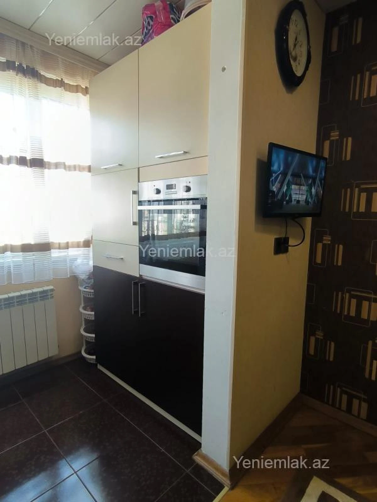 Satılır 3 otaqlı köhnə tikili 75 m²