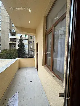 Satılır 3 otaqlı yeni tikili 105 m²