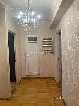 Satılır 2 otaqlı köhnə tikili 65 m²