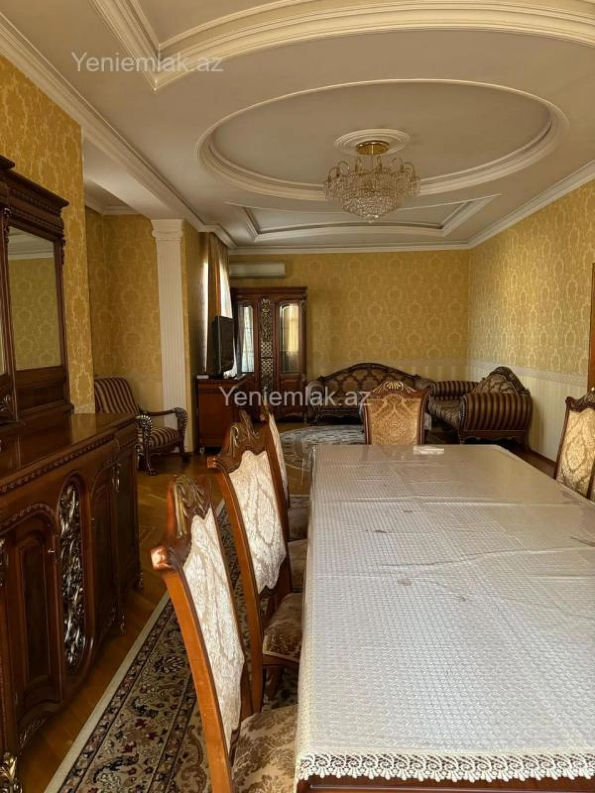 Satılır 7 otaqlı obyekt 370 m²