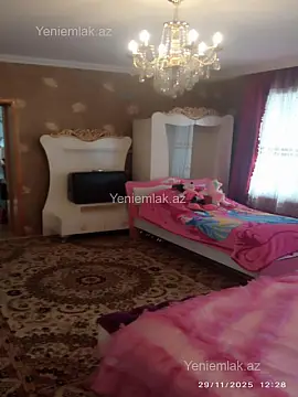 Satılır 3 otaqlı köhnə tikili 90 m²